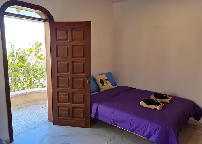 Exodus Hostel & Dive Center